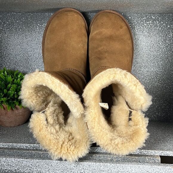 UGG Australia Chestnut Constantine Boots Shoes Sheepskin Leather Size 7 - Picture 7 of 9